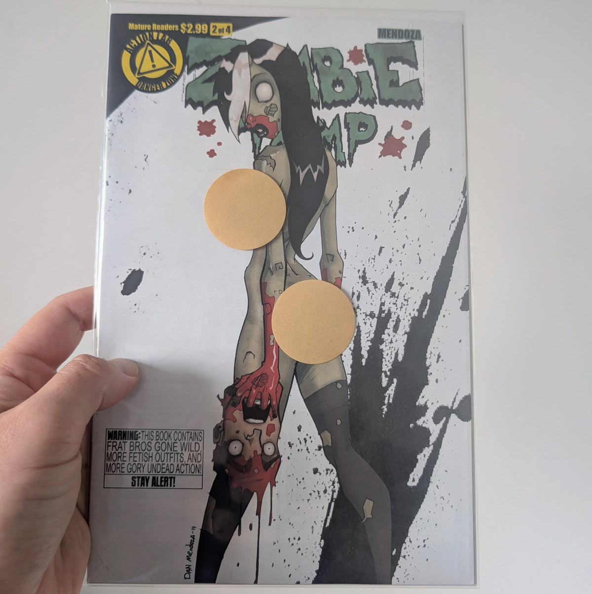 Zombie Tramp #2 Dan Mendoza Variant Cover